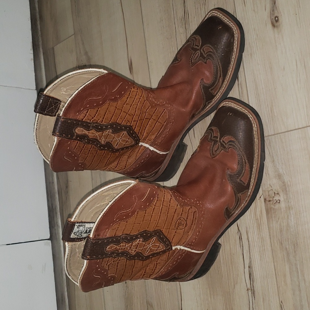 Ariat women's cowboy boots